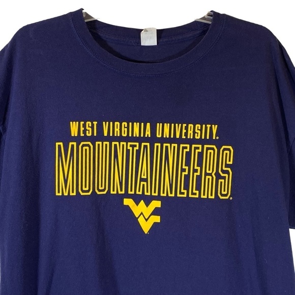 WEST VIRGINIA UNIVERSITY MOUNTAINEERS sz XL spell out graphic crew neck t-shirt - Picture 3 of 5